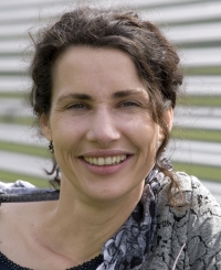 Prof. Dr. Julia Ostner